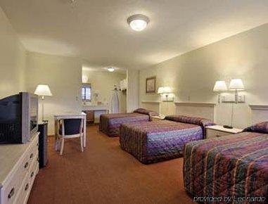 Pier Blue Inn Old Saybrook - Essex חדר תמונה